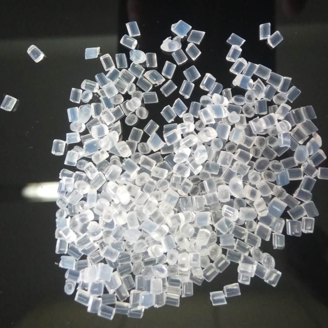 尼龍用作服裝面料的優(yōu)勢(shì)性